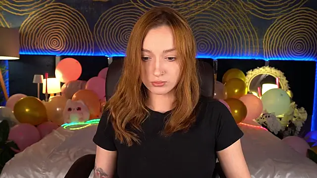 Snapshot of FoxyMayy chatting on June 30, 12:39 pm FoxyMayy online show from June 30, 12:39 pm