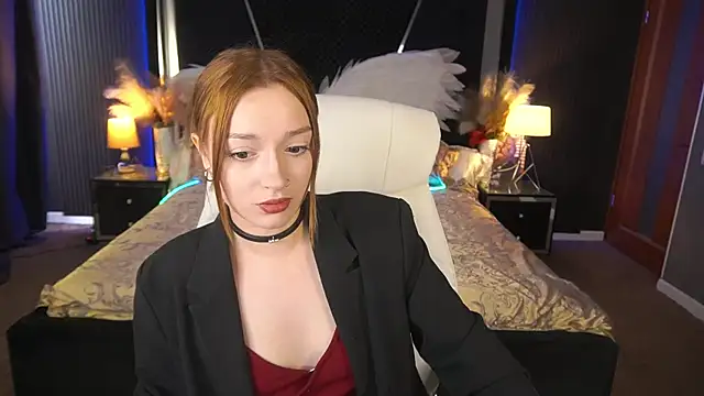 Snapshot of FoxyMayy chatting on July 4, 12:55 pm FoxyMayy online show from July 4, 12:55 pm