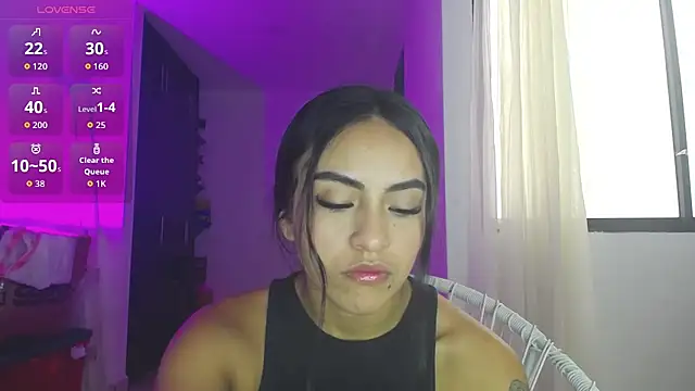 Snapshot of Leslie_Bussh_ chatting on May 27, 2:47 pm Leslie Bussh online show from May 27, 2:47 pm