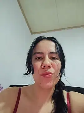 Snapshot of valen-sexx chatting on July 16, 2:39 am valen-sexx online show from July 16, 2:39 am