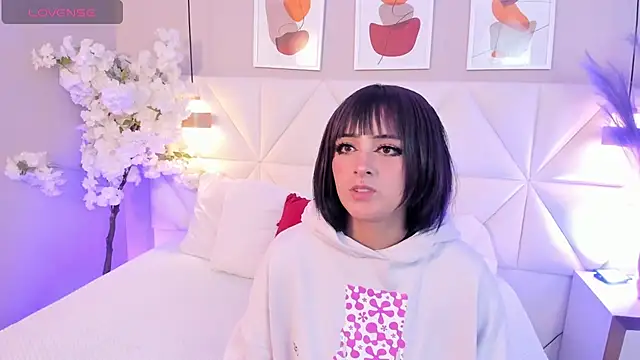 Snapshot of Adara__carter_ chatting on October 1, 3:34 am Adara  carter  online show from October 1, 3:34 am