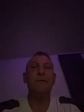 Snapshot of niezlomny75 chatting on September 14, 10:09 pm niezlomny75 online show from September 14, 10:09 pm