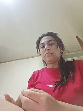 Snapshot of vanessa-titisM chatting on June 14, 2:24 am vanessa-titisM online show from June 14, 2:24 am