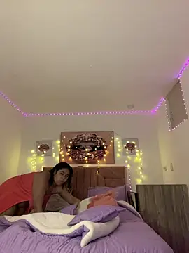 Anabelle 00  online show from July 24, 3:59 am