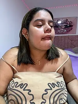 Anabelle 00  online show from July 31, 5:40 am