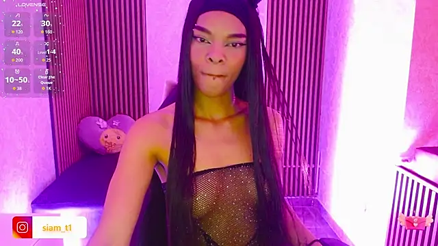 Miagates tay online show from October 31, 3:29 am