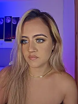 MaryMoon  online show from September 18, 11:18 pm