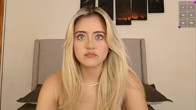 MaryMoon  online show from January 16, 11:53 pm