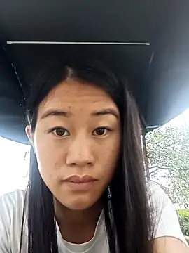 Snapshot of luy-xinh02 chatting on September 20, 3:07 am luy-xinh02 online show from September 20, 3:07 am