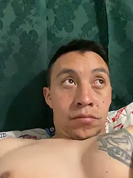 Snapshot of eslabon19 chatting on September 29, 5:01 am eslabon19 online show from September 29, 5:01 am