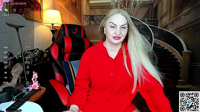 Nina Devillle online show from June 8, 11:27 pm