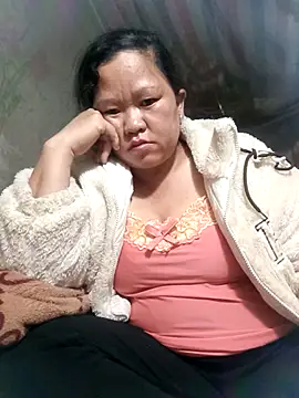 Snapshot of riso-00 chatting on October 25, 4:53 am riso-00 online show from October 25, 4:53 am