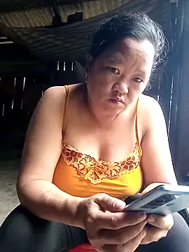 Snapshot of riso-00 chatting on November 6, 2:23 am riso-00 online show from November 6, 2:23 am