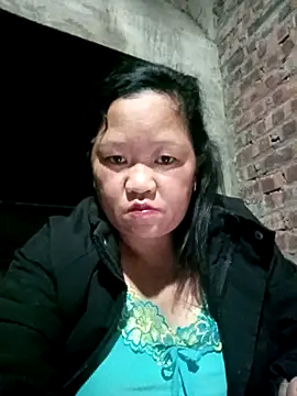 Snapshot of riso-00 chatting on December 14, 2:11 pm riso-00 online show from December 14, 2:11 pm