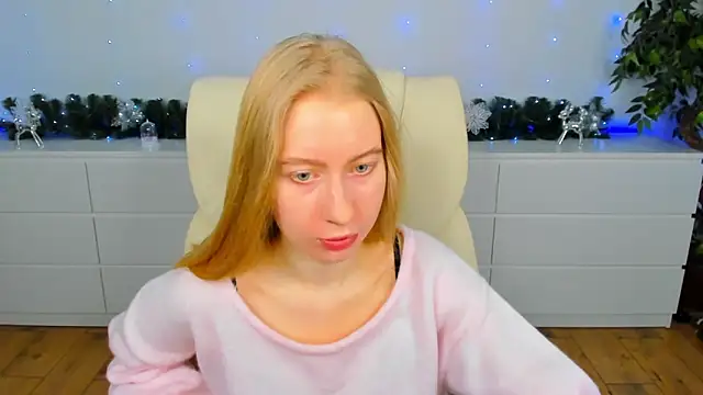 Alina Blonde online show from January 15, 6:29 am