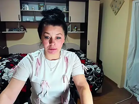 Soffy Skye online show from March 5, 6:31 am