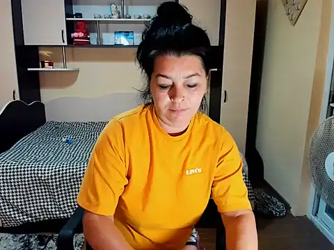 Soffy Skye online show from July 8, 4:39 am