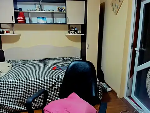 Soffy Skye online show from July 23, 4:32 am