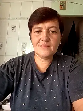 Snapshot of Caramellove8877 chatting on September 22, 1:35 pm Caramellove8877 online show from September 22, 1:35 pm