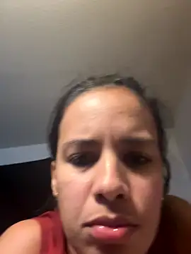 Snapshot of 1989ladiva chatting on October 13, 7:19 am 1989ladiva online show from October 13, 7:19 am