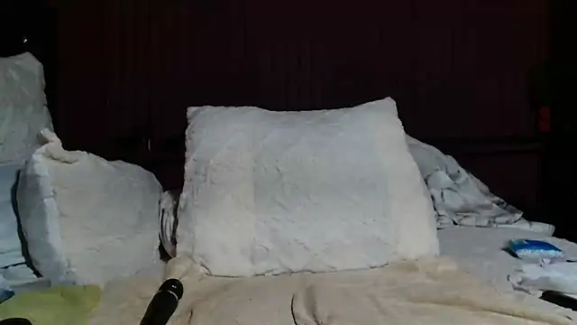 Bustyboobs02xx online show from July 16, 3:29 pm