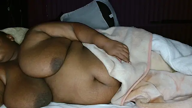 Bustyboobs02xx online show from July 18, 3:44 am