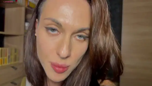 AzureEyes online show from November 23, 3:23 pm