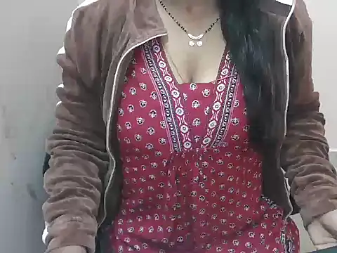 Snapshot of bold_naina chatting on November 17, 3:45 am bold naina online show from November 17, 3:45 am