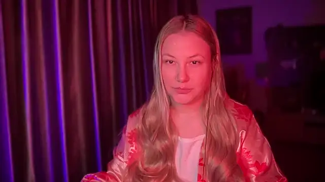 BikiHellena online show from April 24, 3:31 am