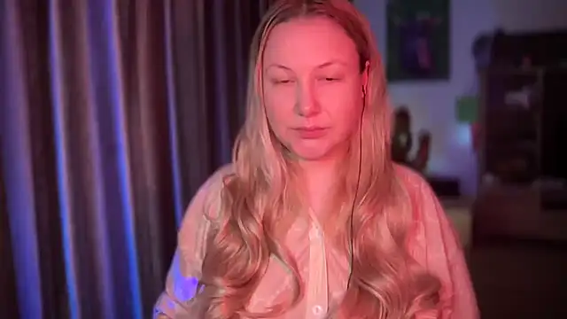 BikiHellena online show from April 28, 5:23 am