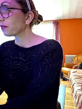 Snapshot of ChouqxxxCoreleone chatting on December 15, 10:19 am ChouqxxxCoreleone online show from December 15, 10:19 am