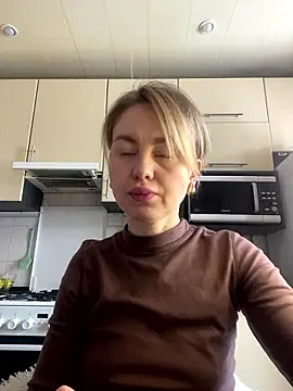 MartaLuna  online show from January 16, 9:02 am