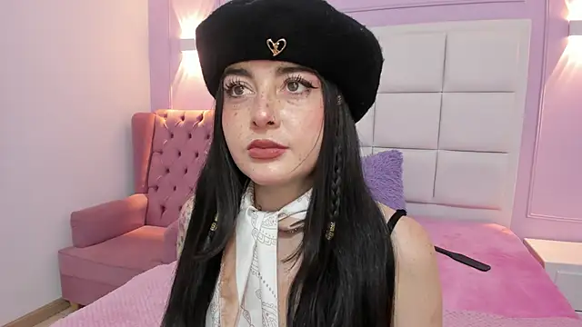 Ashleypetit online show from April 24, 12:51 pm