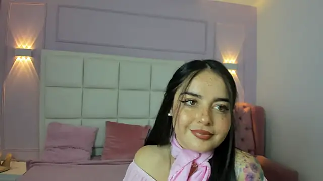 Snapshot of Ashleypetit chatting on May 5, 1:08 pm Ashleypetit online show from May 5, 1:08 pm