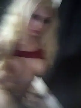 Snapshot of felony000 chatting on October 23, 11:24 pm felony000 online show from October 23, 11:24 pm