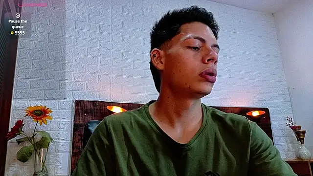 JhosuaVega online show from November 14, 10:07 pm