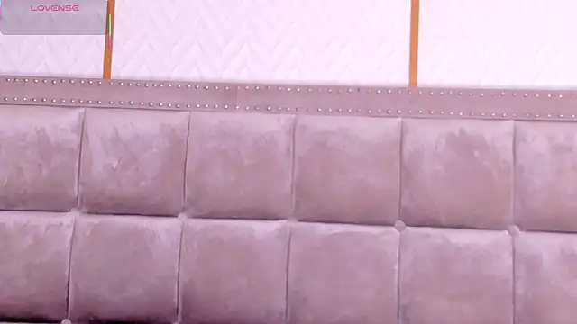 Snapshot of DakotaWangi chatting on June 29, 3:13 am DakotaWangi online show from June 29, 3:13 am
