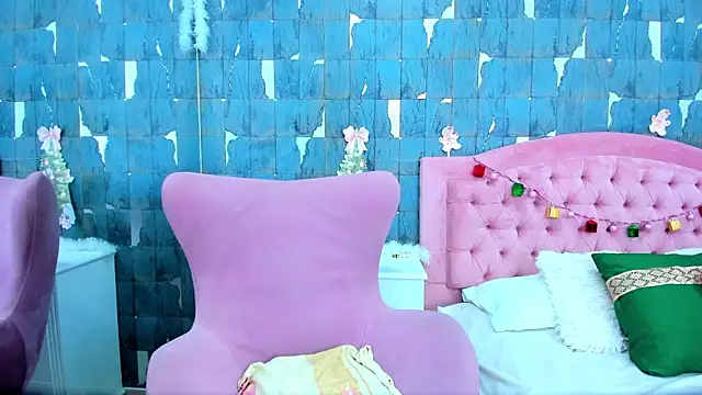 EvelynBun online show from December 19, 1:51 pm