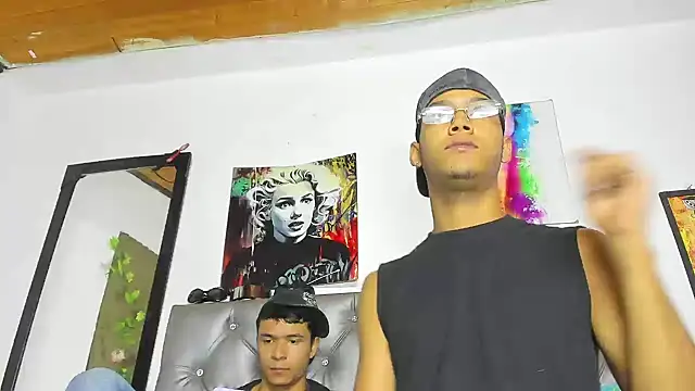 xxKamadevaxx online show from March 4, 12:44 pm