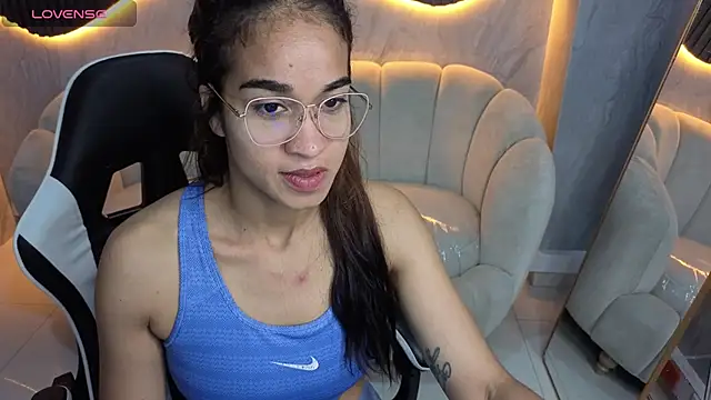 Maia Tx online show from September 26, 12:53 pm