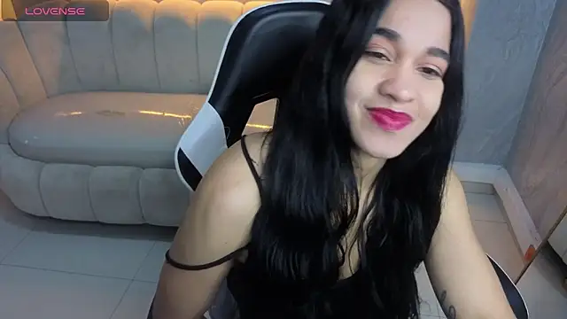 Maia Tx online show from October 28, 12:52 pm