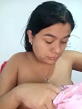 Snapshot of April_Becker chatting on November 27, 3:19 am April Becker online show from November 27, 3:19 am