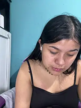 April Becker online show from July 8, 3:22 am