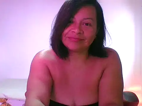 adri89-g online show from October 18, 12:50 pm