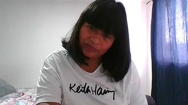 Snapshot of adri89-g chatting on February 3, 2:44 pm adri89-g online show from February 3, 2:44 pm