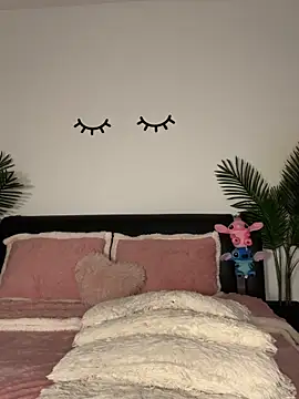 Snapshot of Andrestarr chatting on November 10, 6:18 pm Andrestarr online show from November 10, 6:18 pm