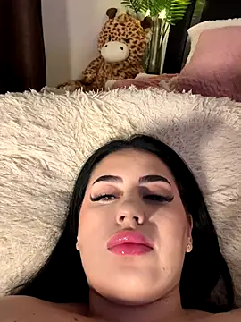 Snapshot of Andrestarr chatting on November 16, 6:35 pm Andrestarr online show from November 16, 6:35 pm