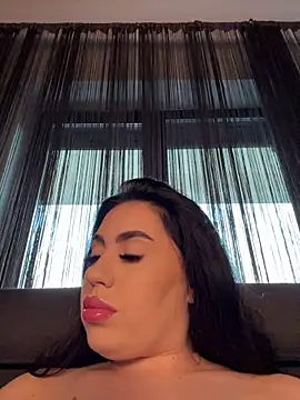 Snapshot of Andrestarr chatting on June 14, 5:26 pm Andrestarr online show from June 14, 5:26 pm