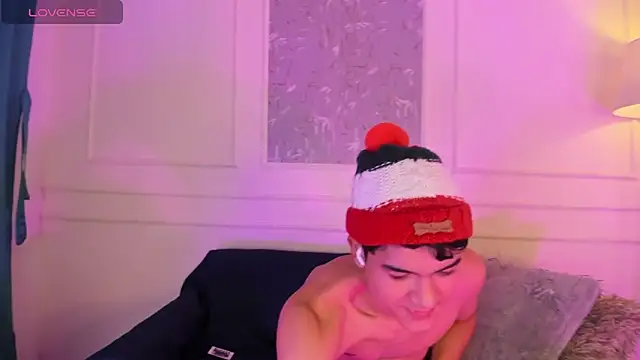 SandroVeyra online show from December 5, 3:59 am