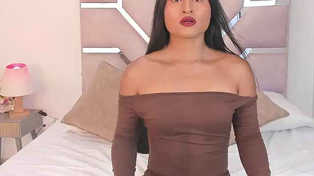 Snapshot of Michelle_Narvaez chatting on July 2, 7:20 pm Michelle Narvaez online show from July 2, 7:20 pm
